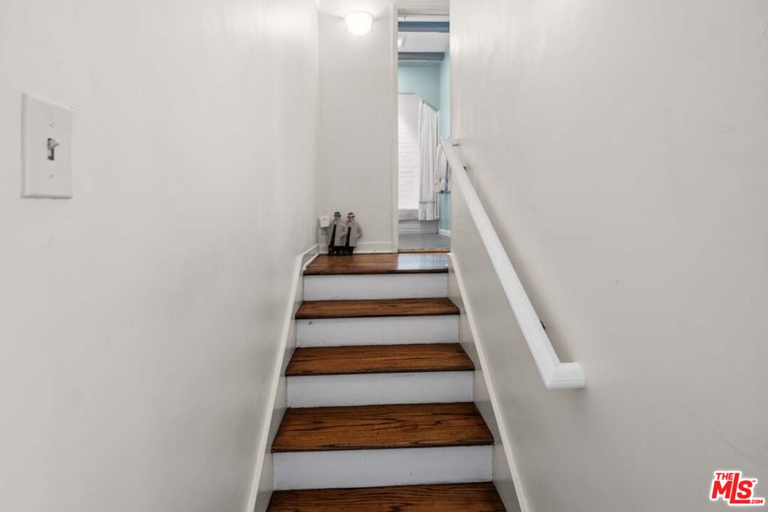 1501 Thayer Ave
