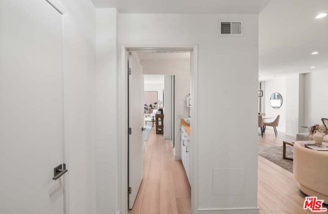 10747 Wilshire Blvd Unit: 806