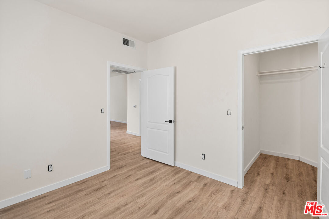 1255 Federal Ave Unit: 401