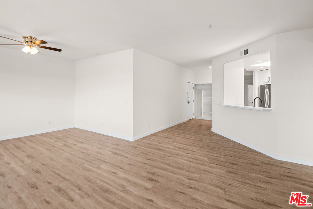 1255 Federal Ave Unit: 401