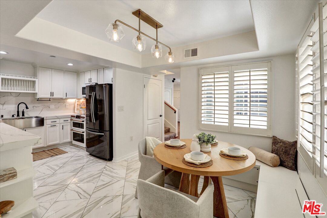 7301 W Manchester Ave Unit: 117