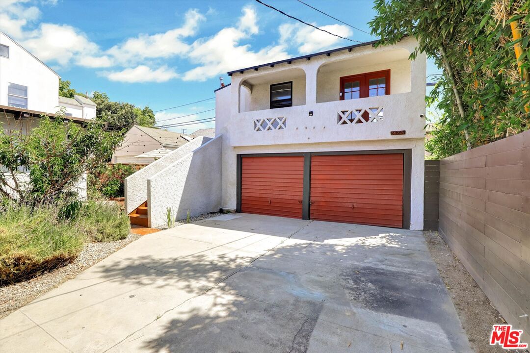 3622 Veteran Ave