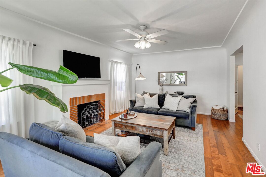 3622 Veteran Ave