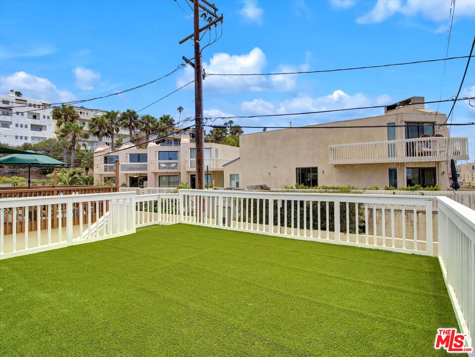 104 Sunridge St