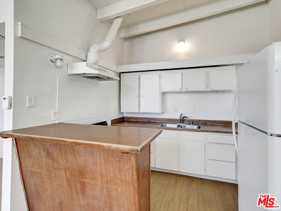 104 Sunridge St