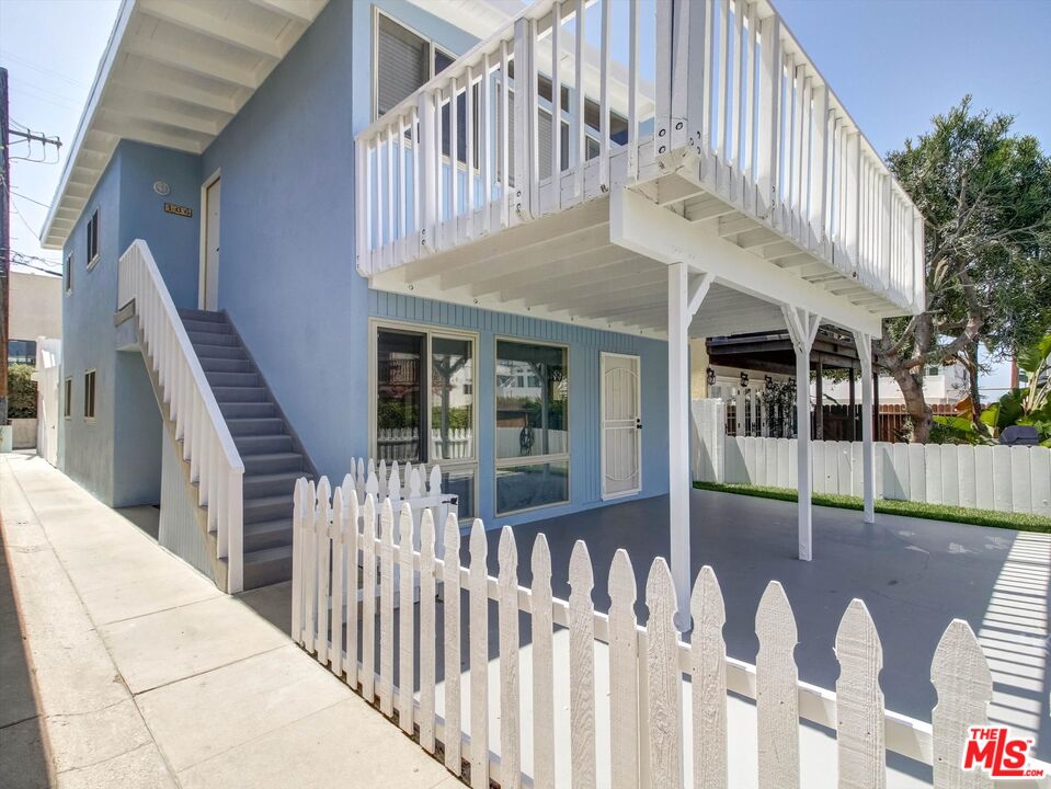 104 Sunridge St