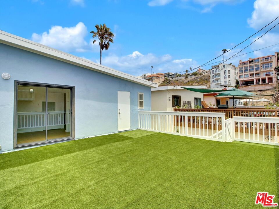 104 Sunridge St