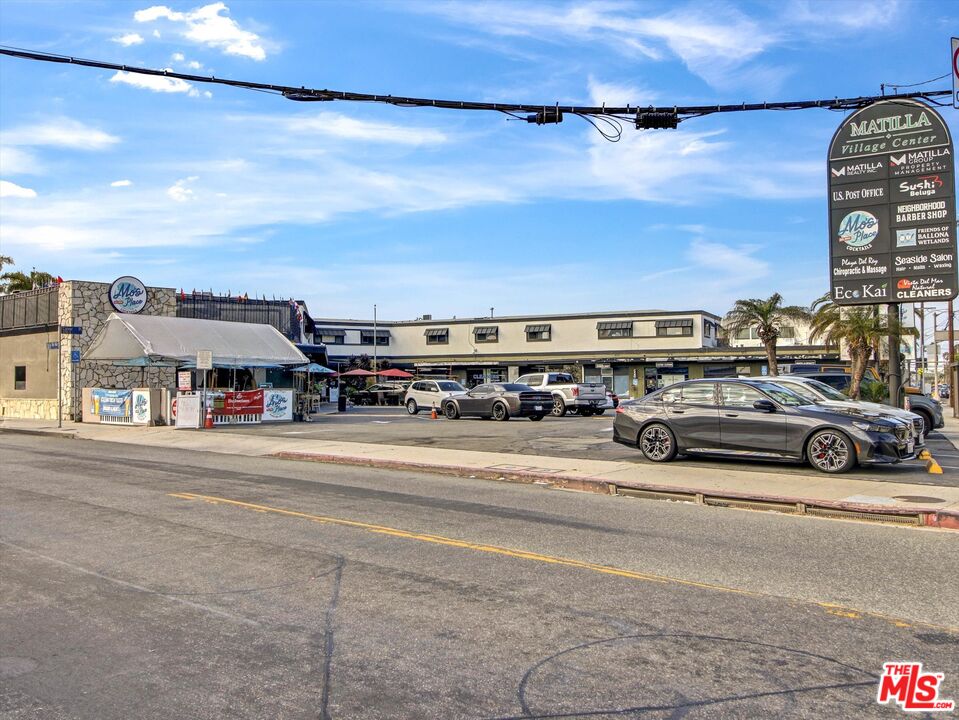 104 Sunridge St