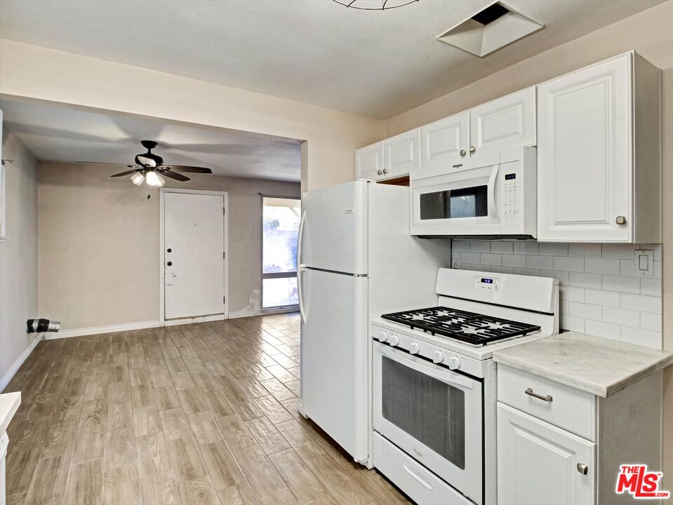 104 Sunridge St