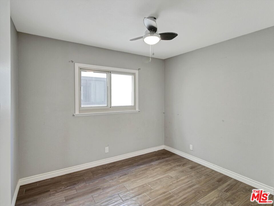 104 Sunridge St