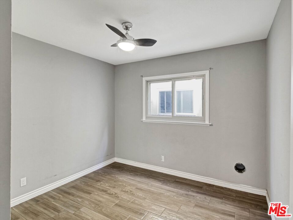 104 Sunridge St