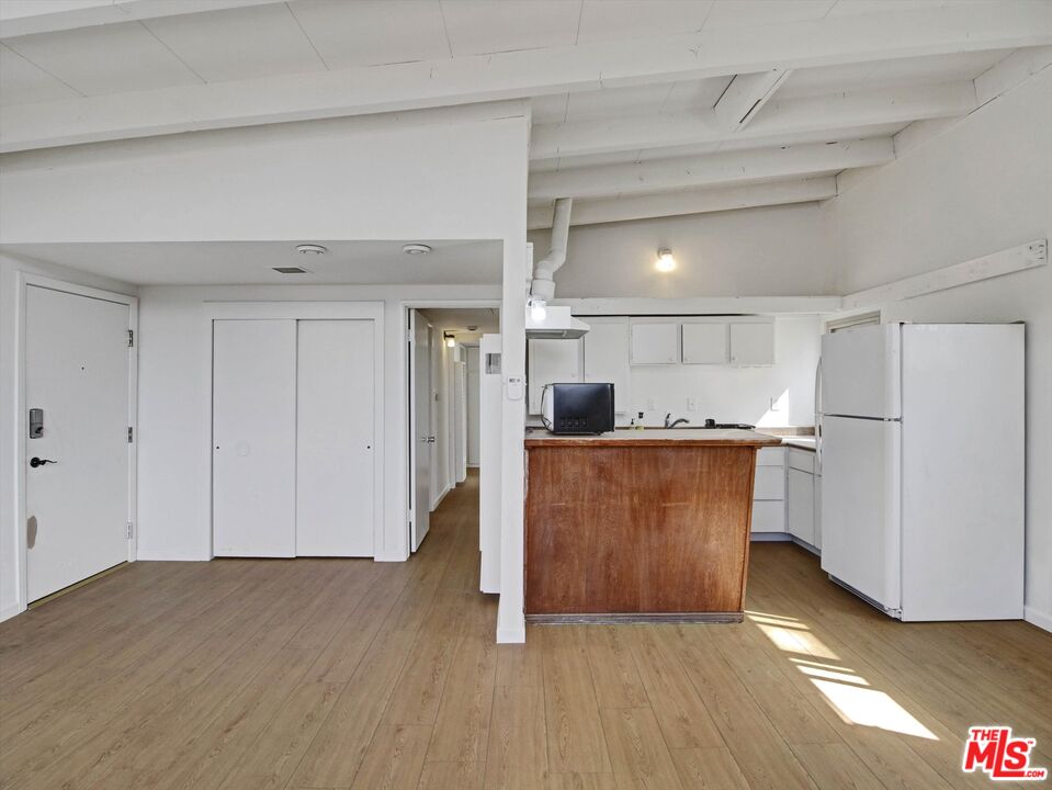 104 Sunridge St