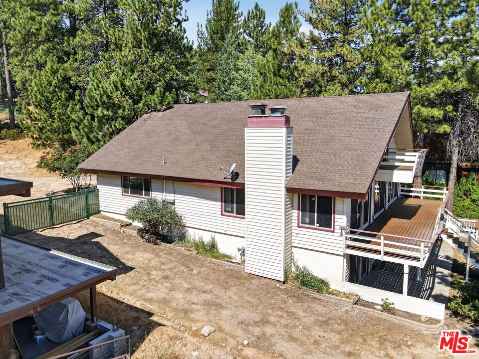 39000 Waterview Dr