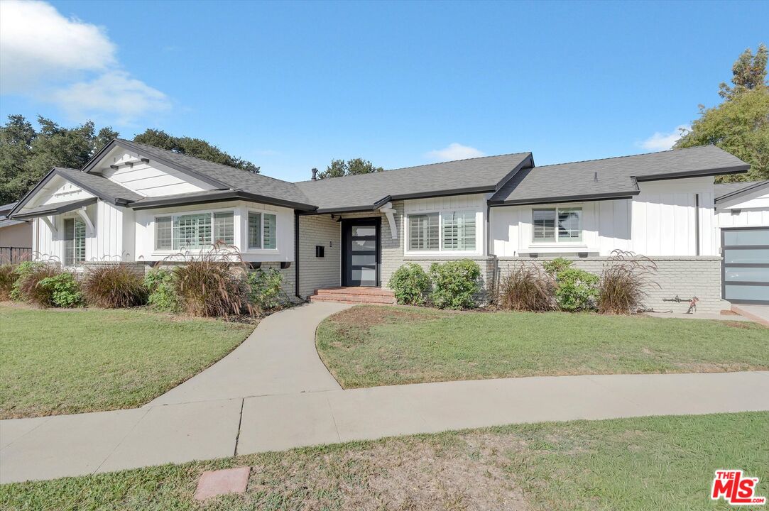 9449 Forbes Ave