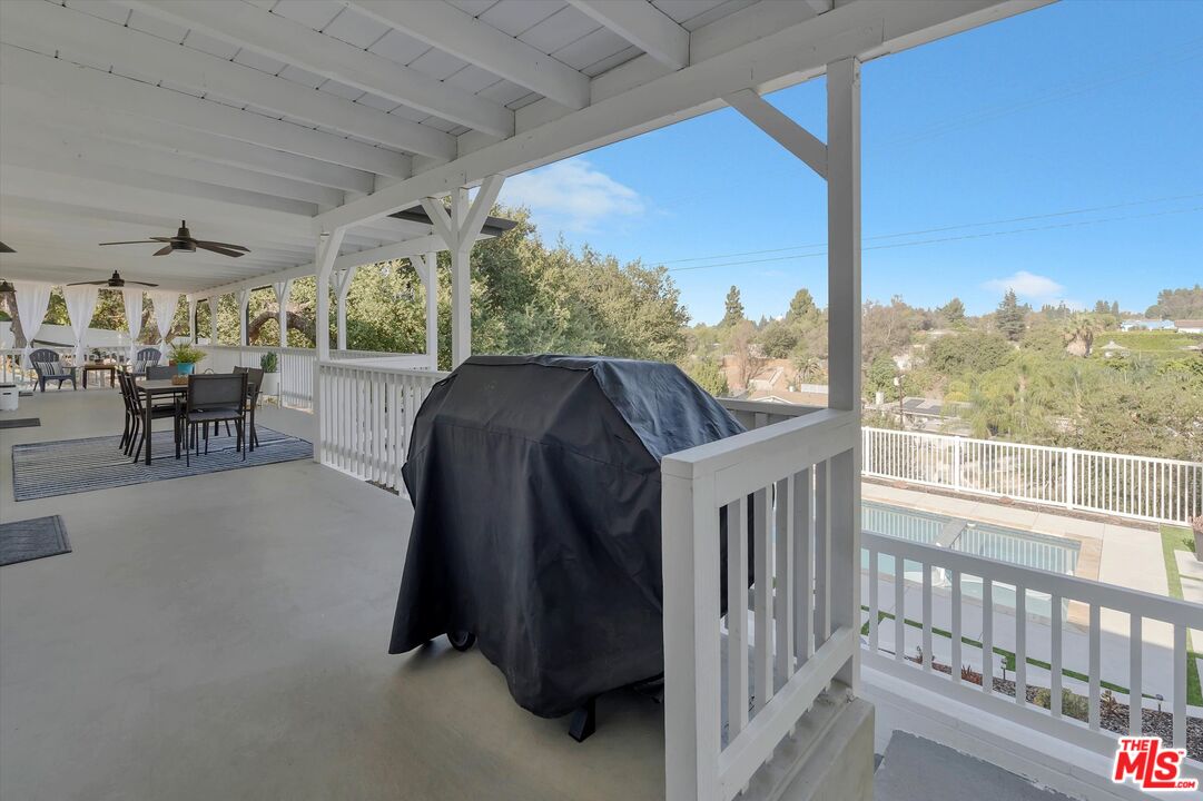 9449 Forbes Ave