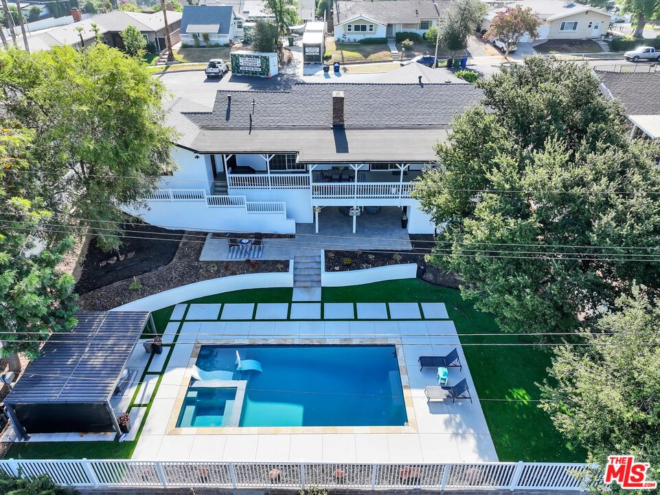 9449 Forbes Ave