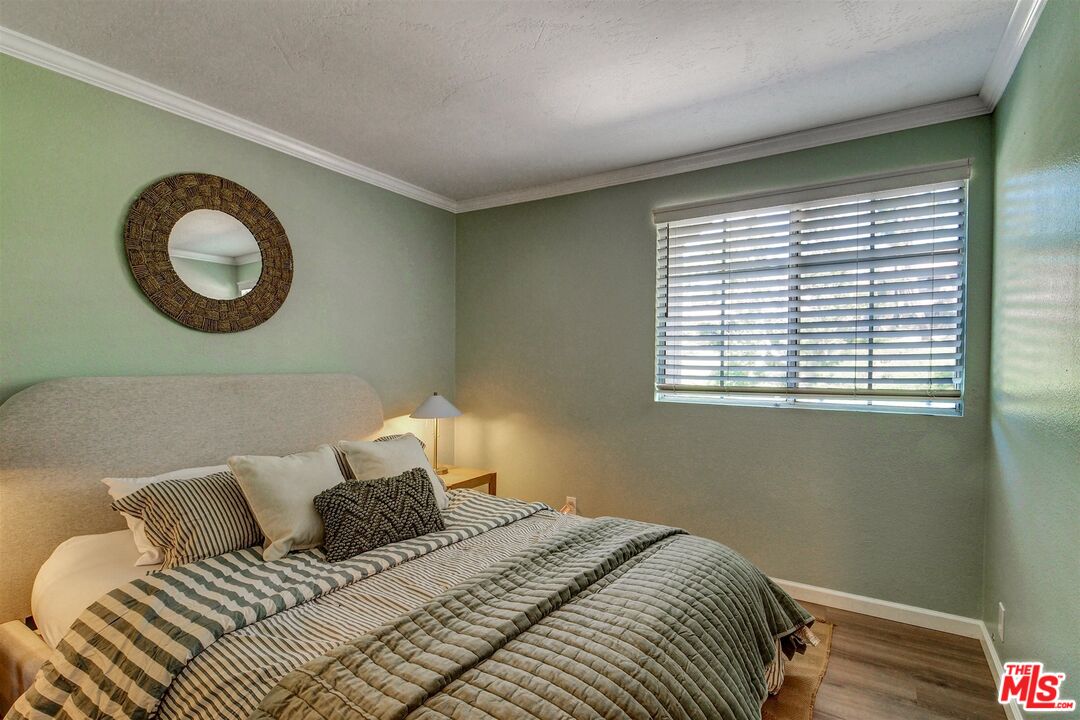 2304 Calle Trella