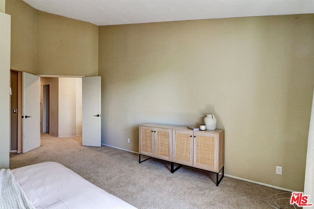2304 Calle Trella