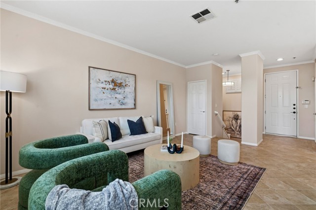 13075 Pacific Unit: 409