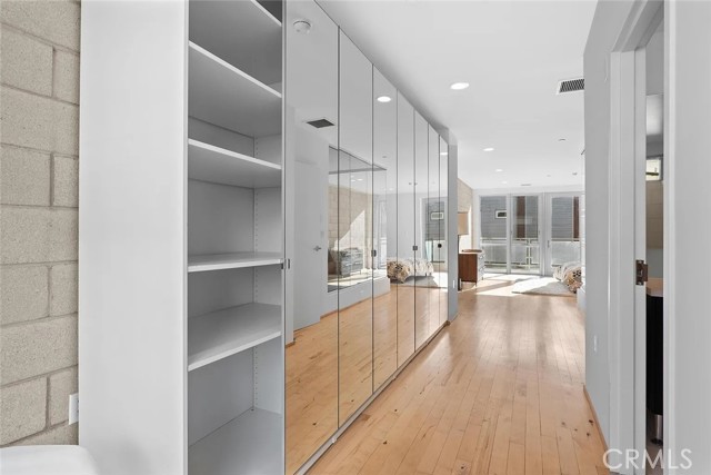 3450 Cahuenga BLVD Unit: 402