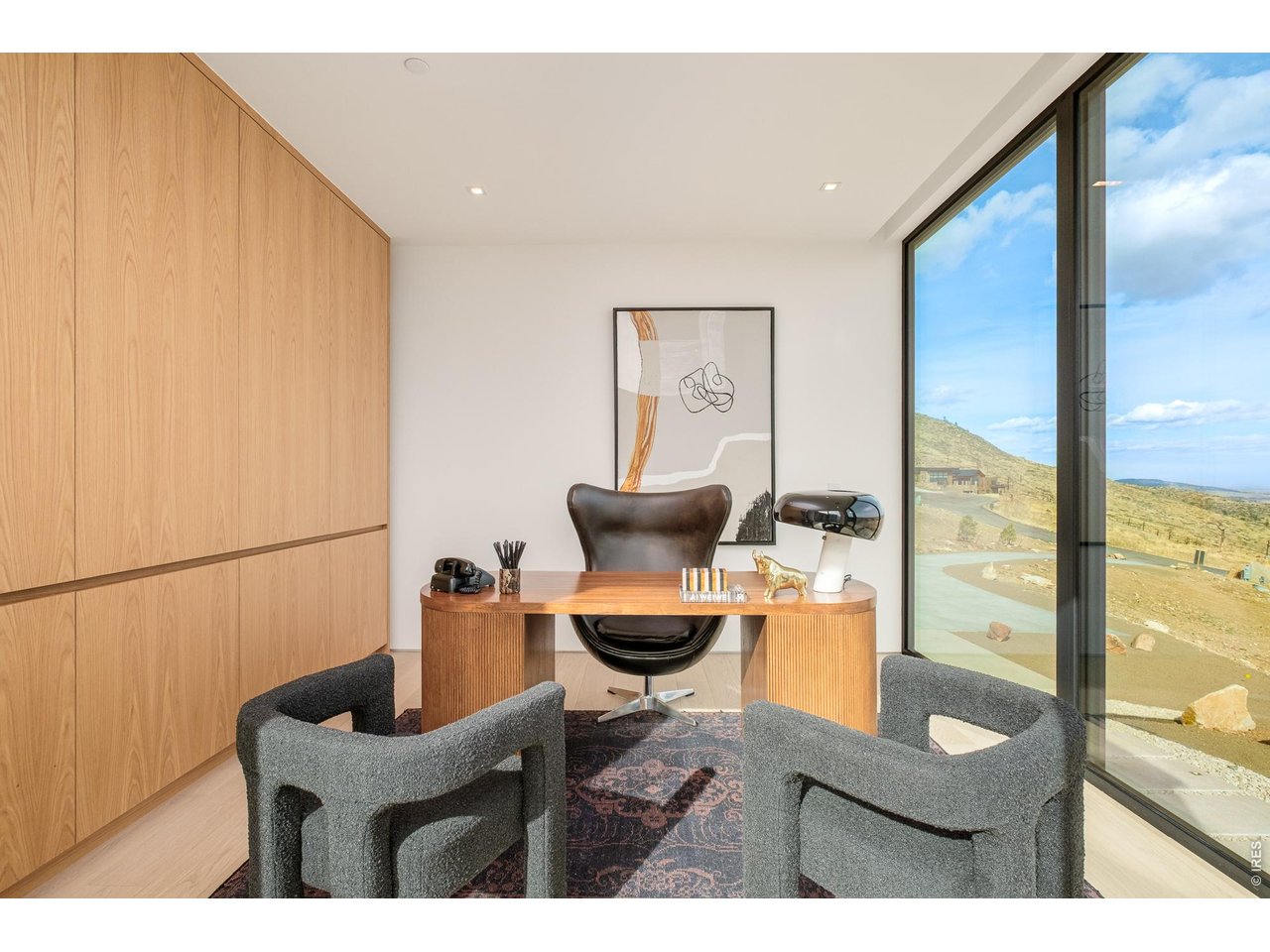 9631 Mountain Ridge Pl