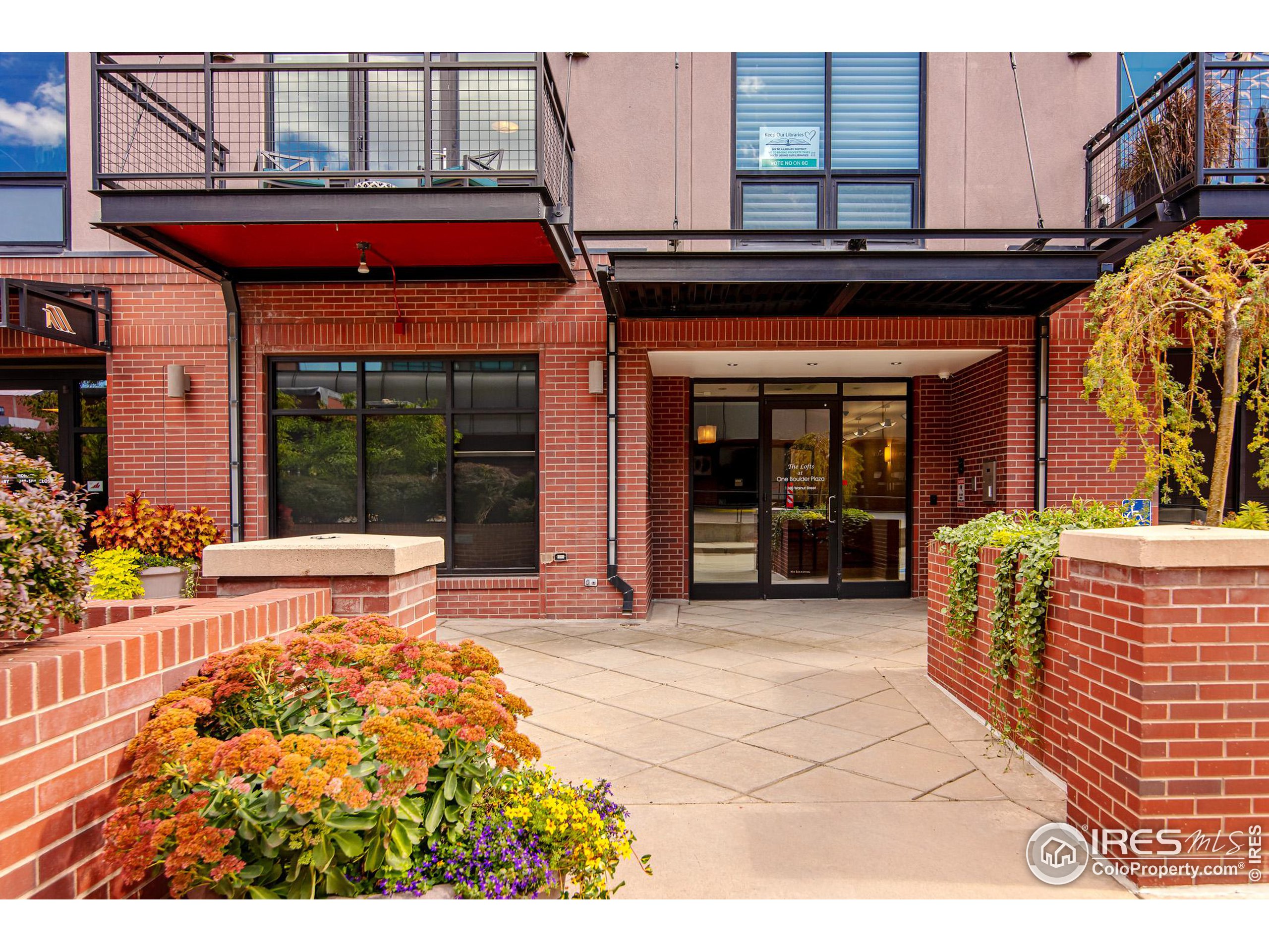 1360 Walnut St Unit: 311