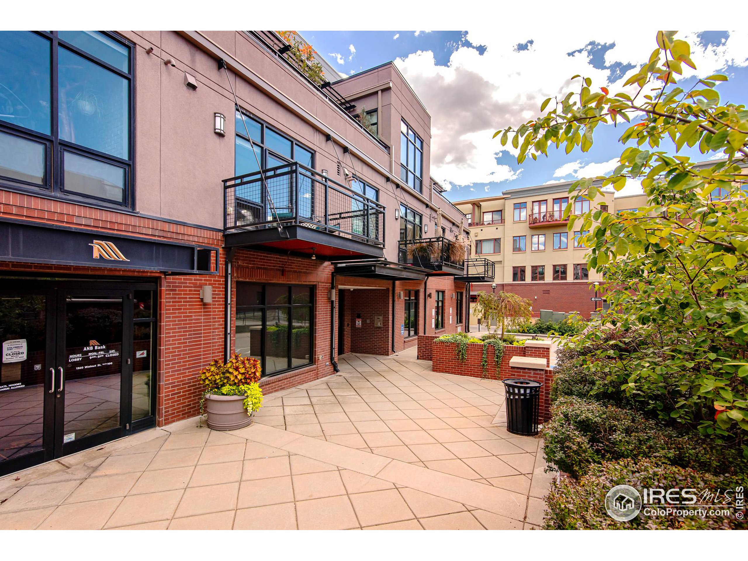 1360 Walnut St Unit: 311