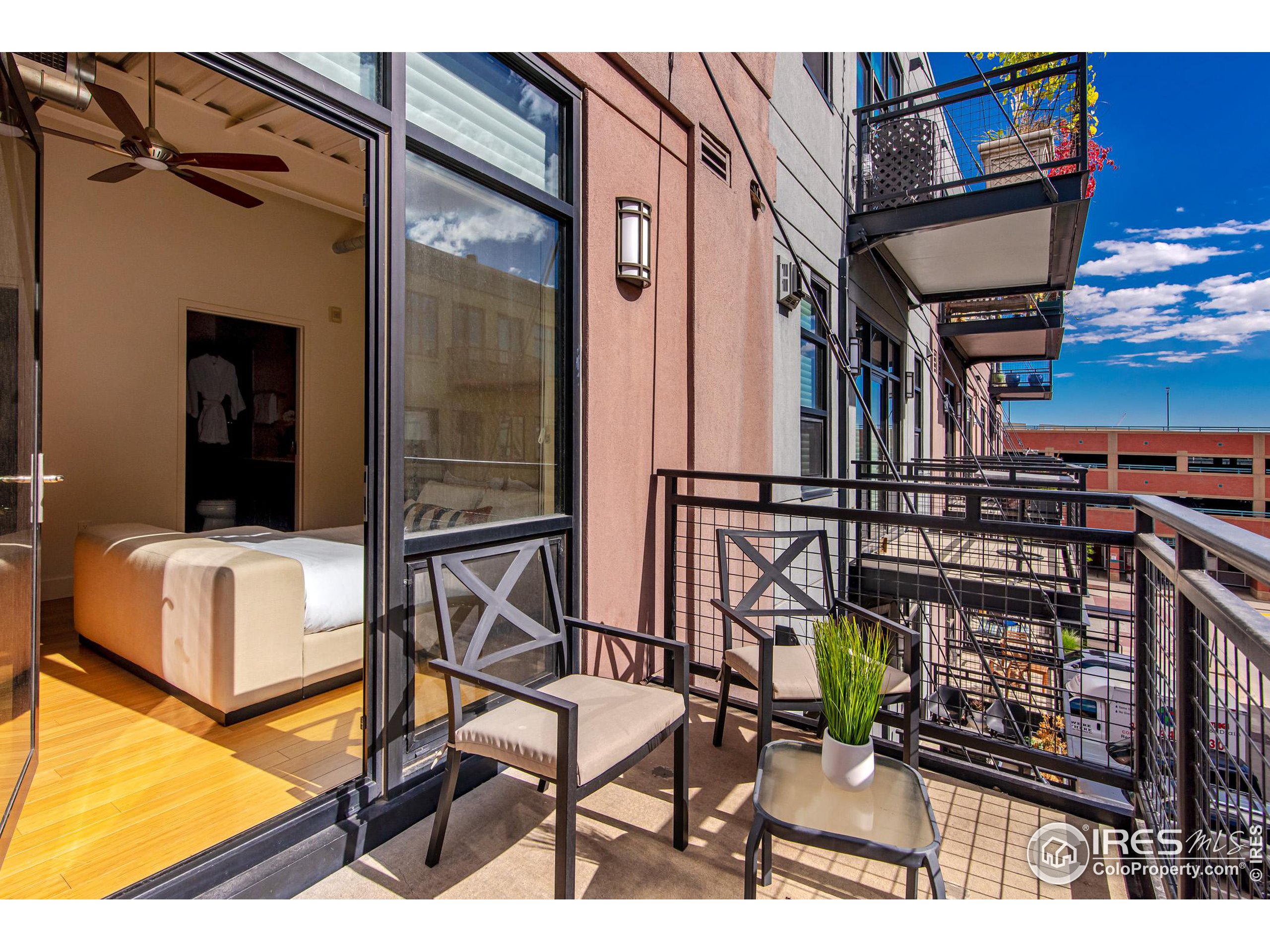 1360 Walnut St Unit: 311