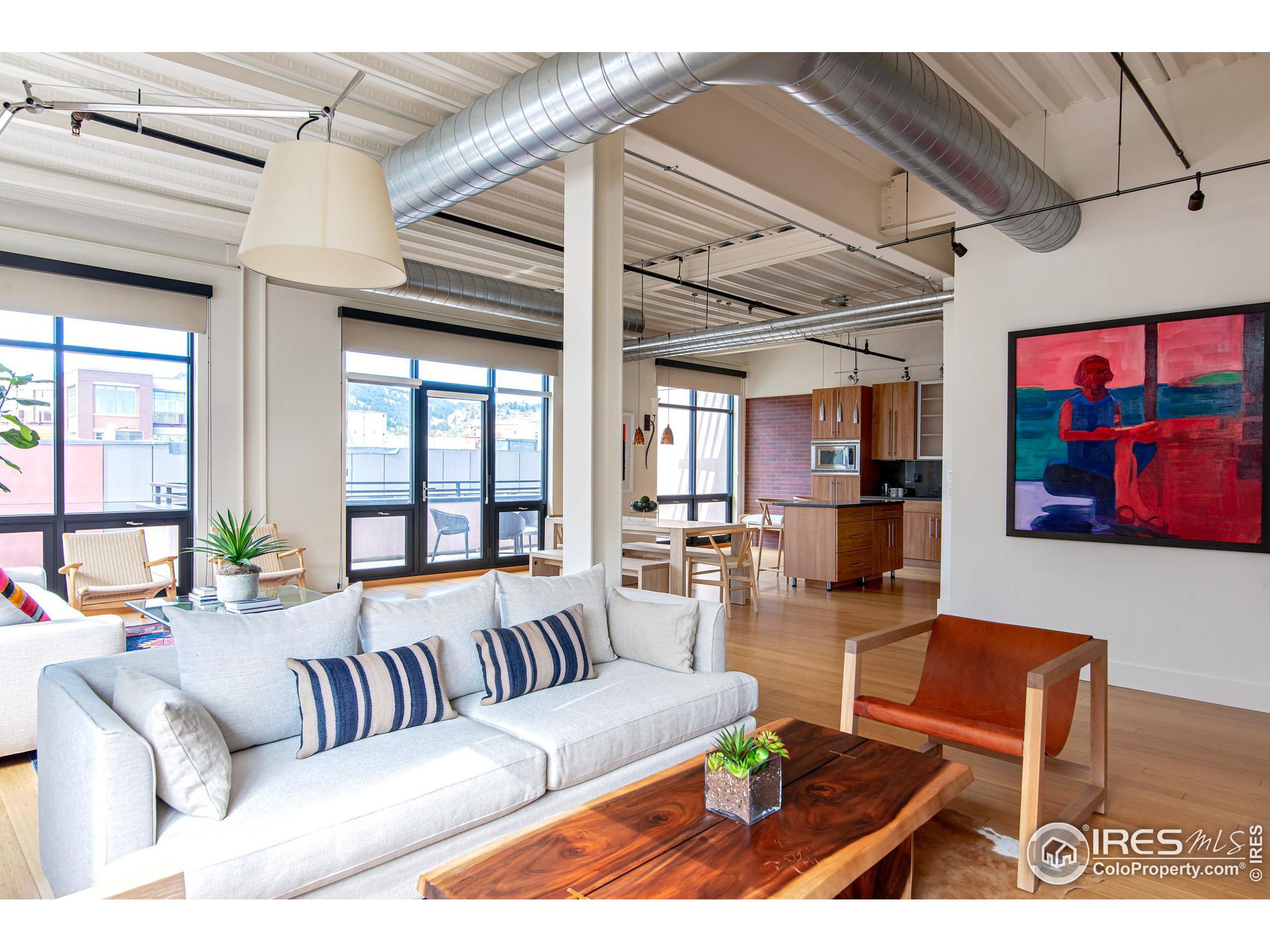 1360 Walnut St Unit: 311