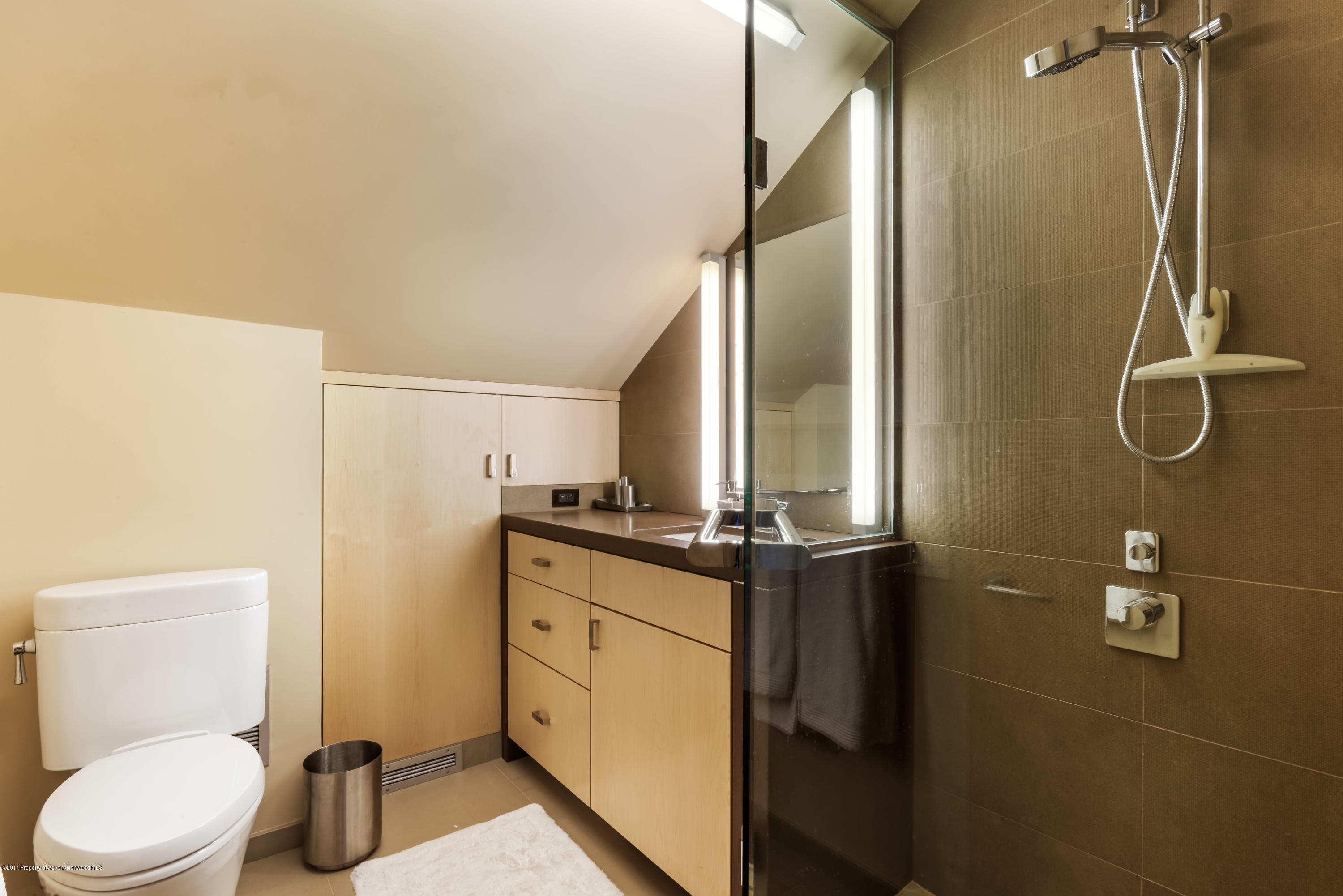 710 E Durant Avenue Unit C & D