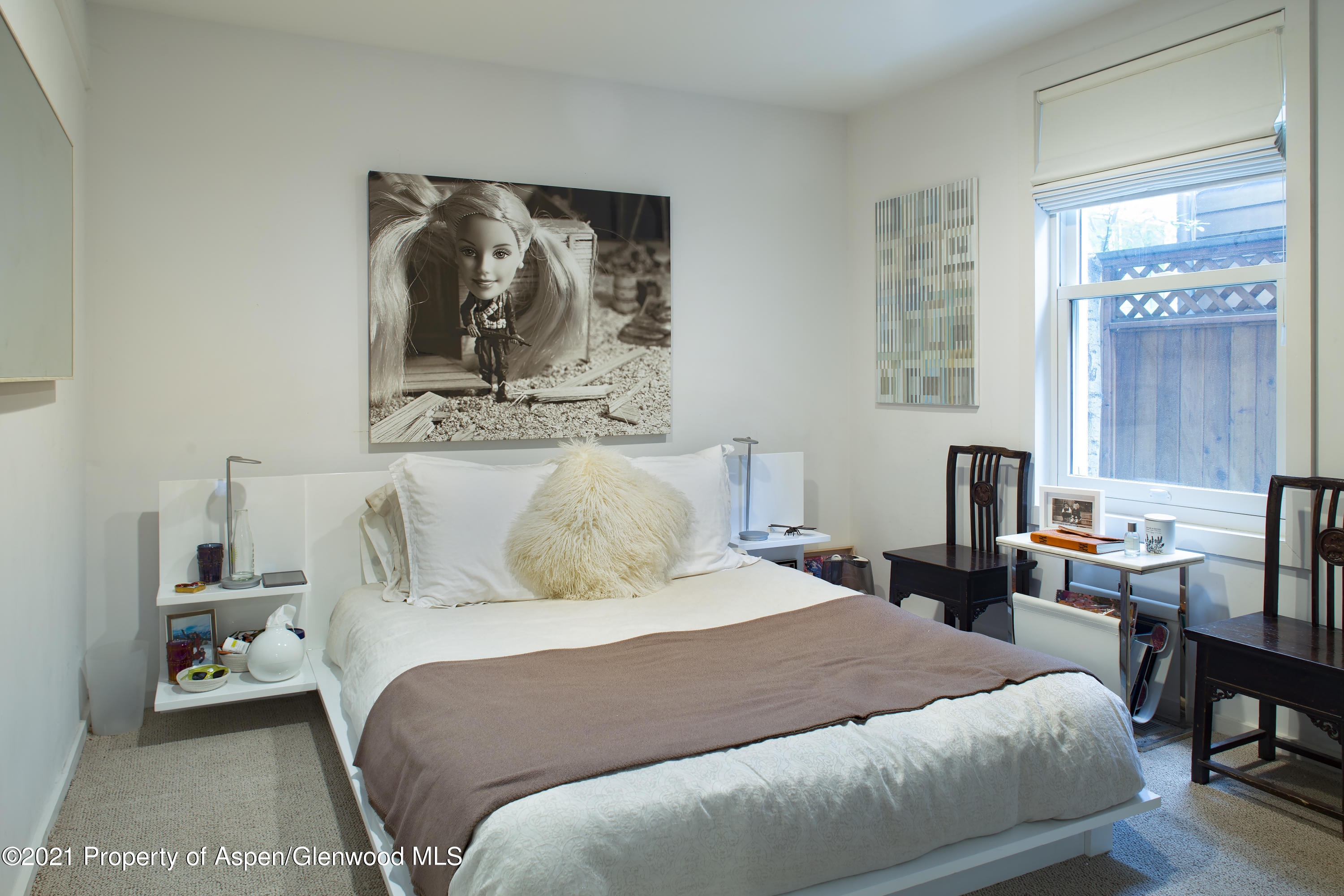 1001 E Cooper Avenue #4