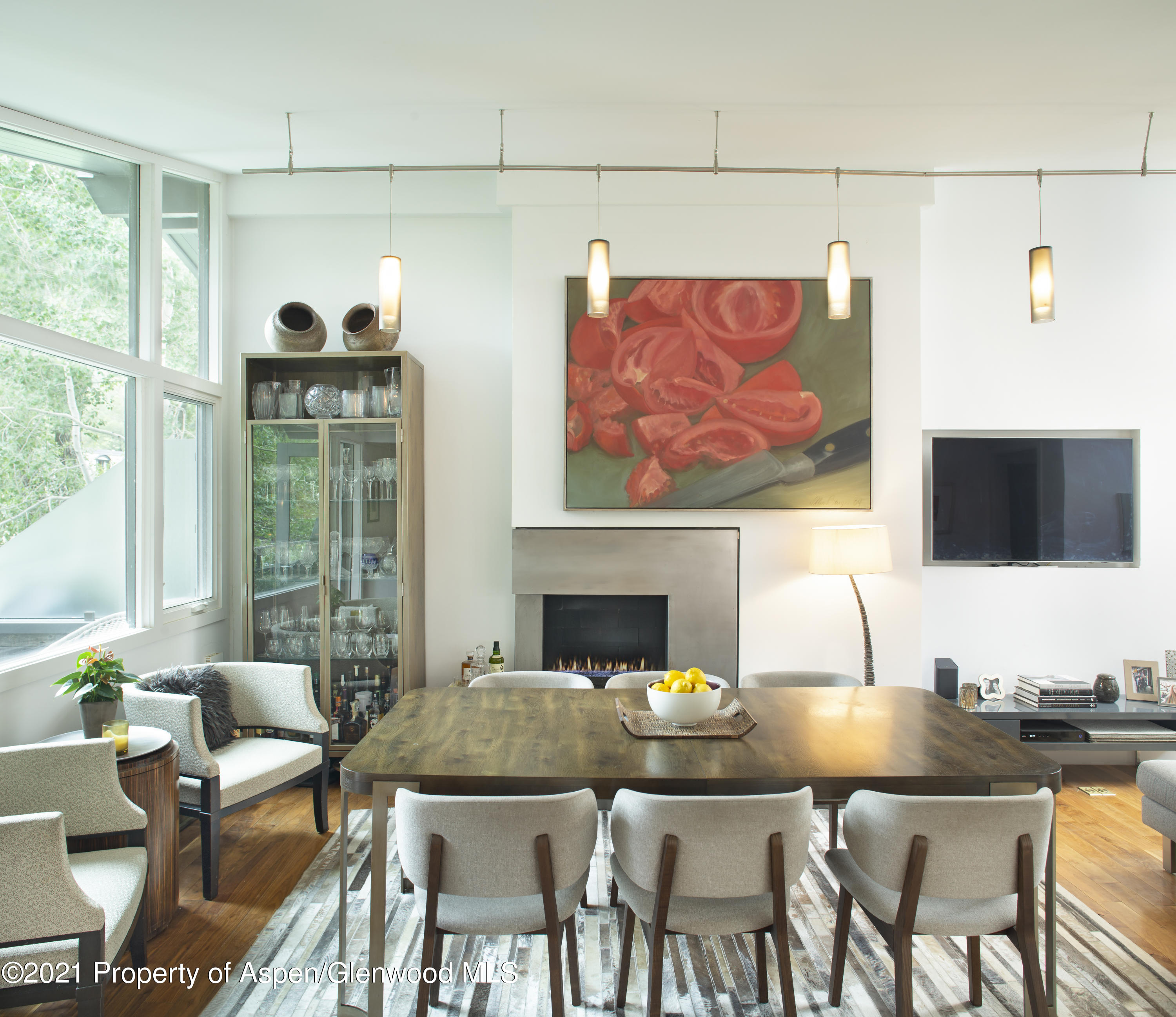 1001 E Cooper Avenue #4