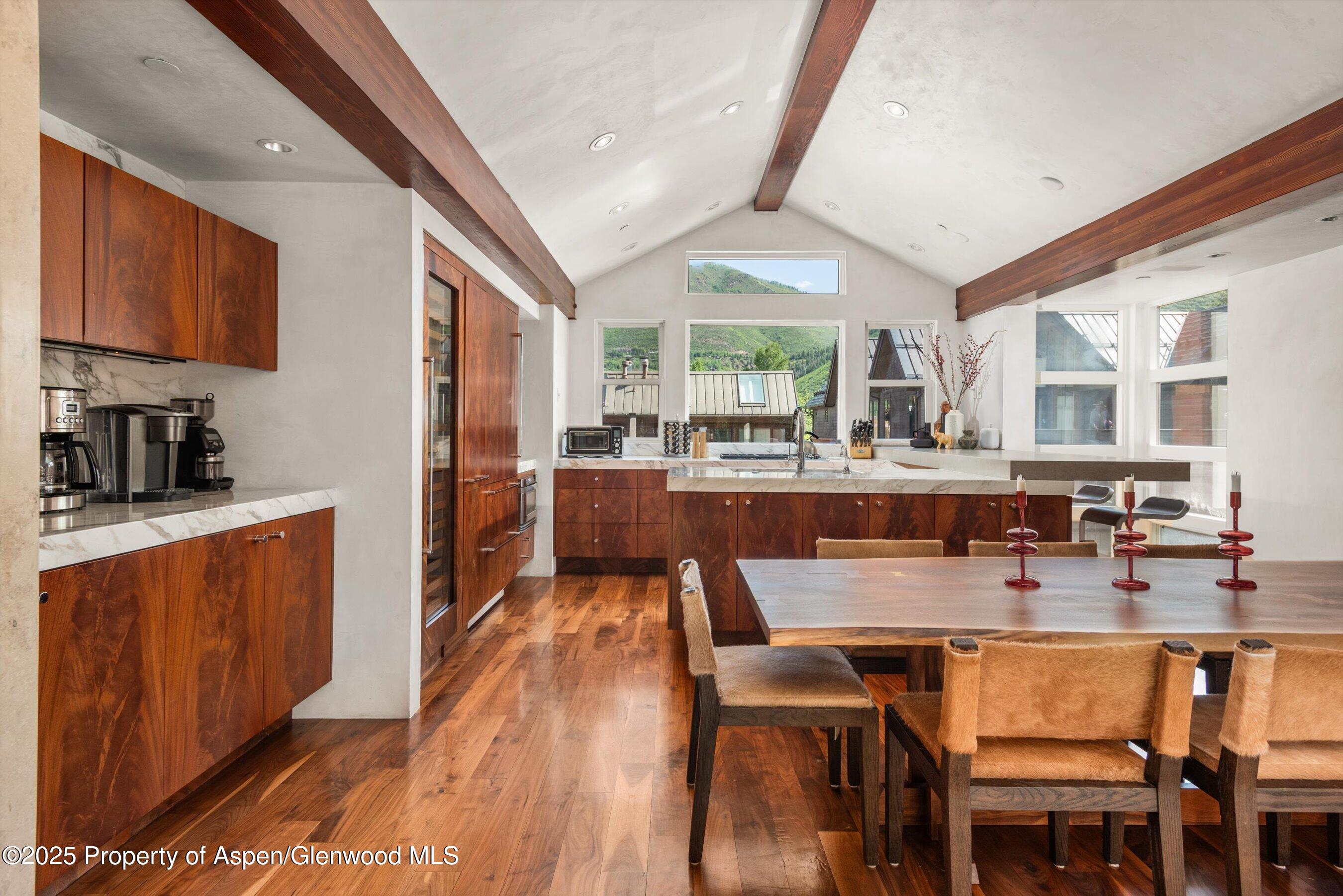 706 E Hyman Avenue 706