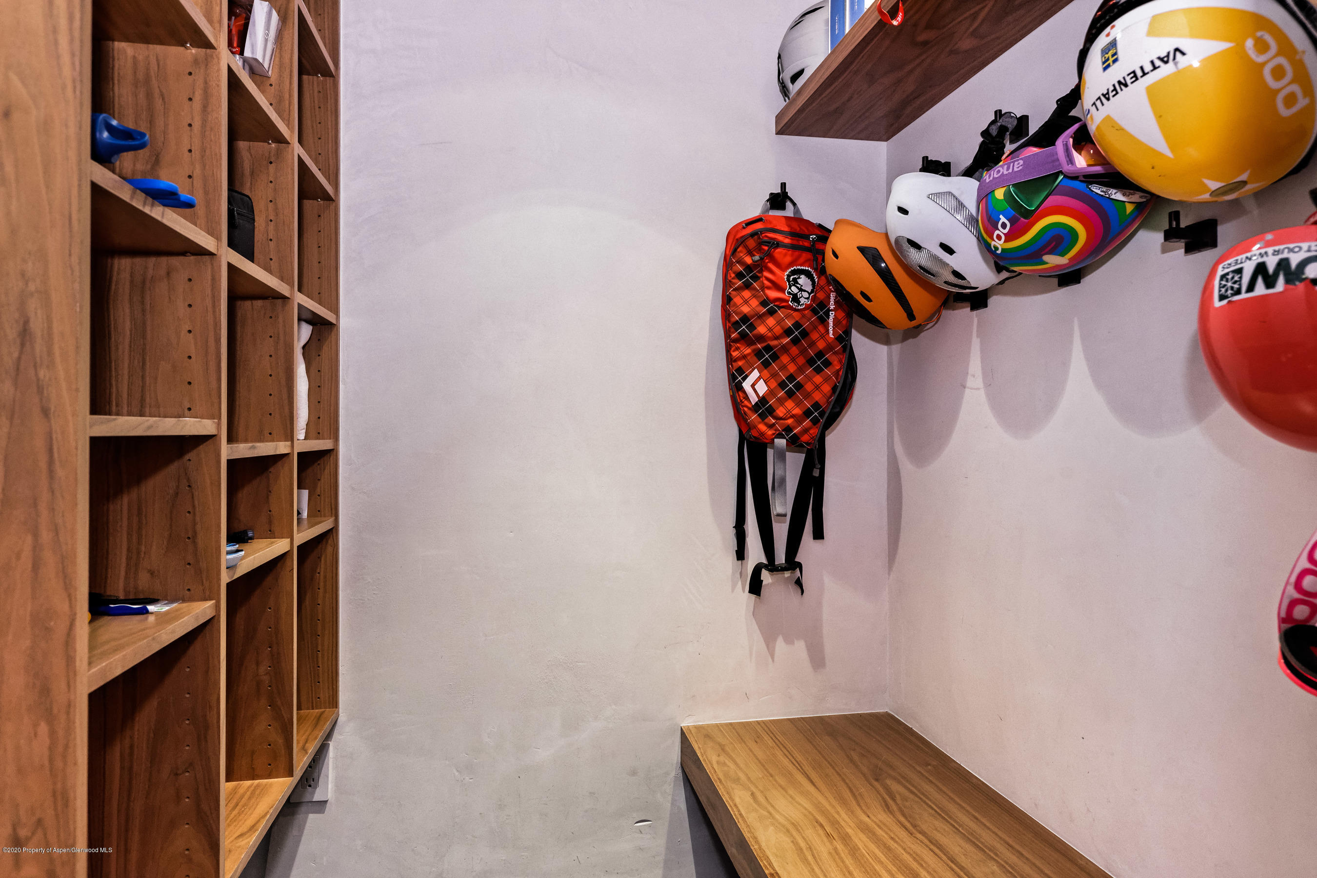 706 E Hyman Avenue 706