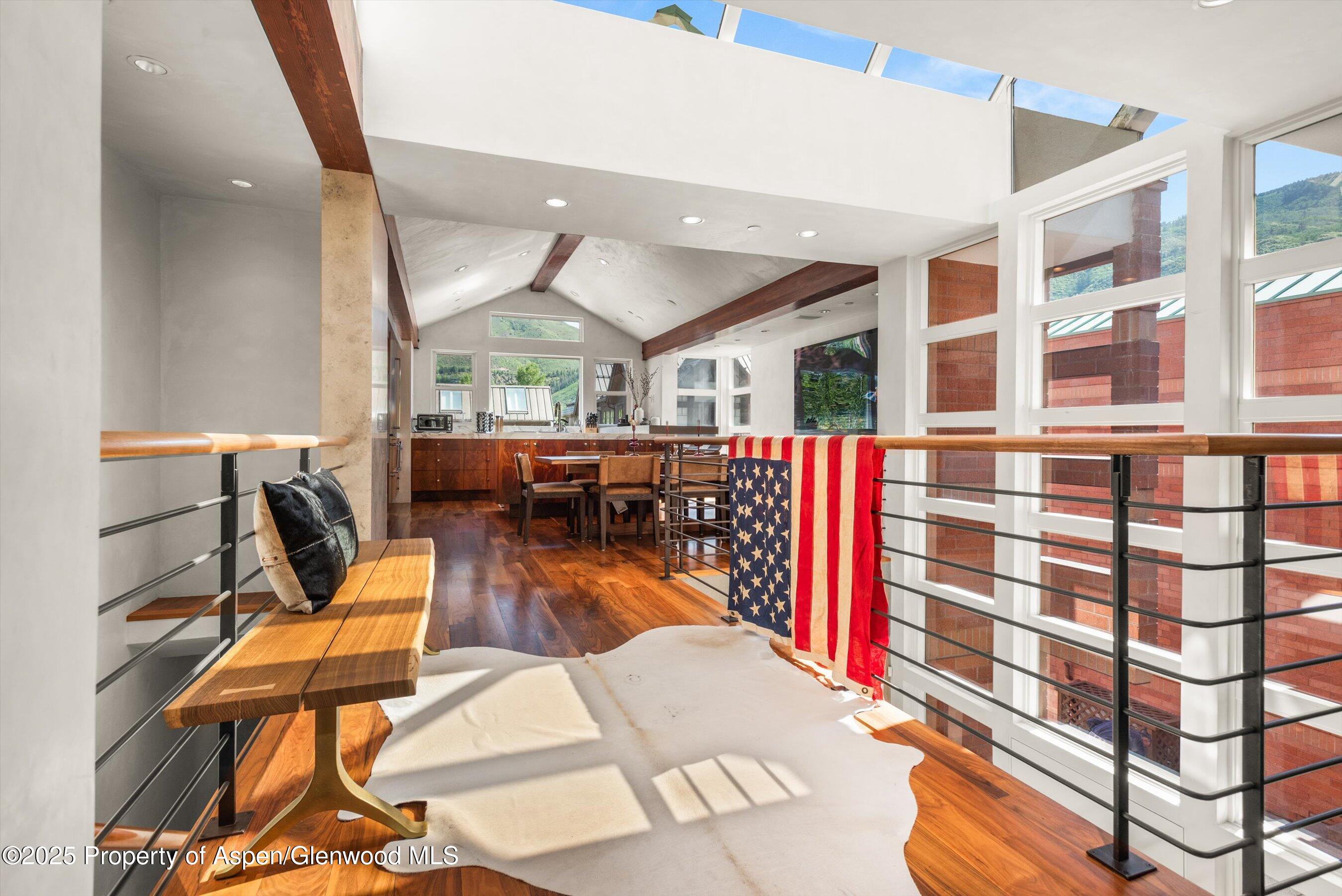 706 E Hyman Avenue 706