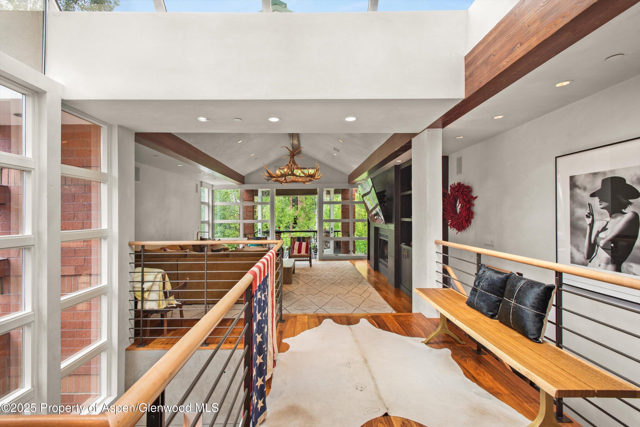 706 E Hyman Avenue 706