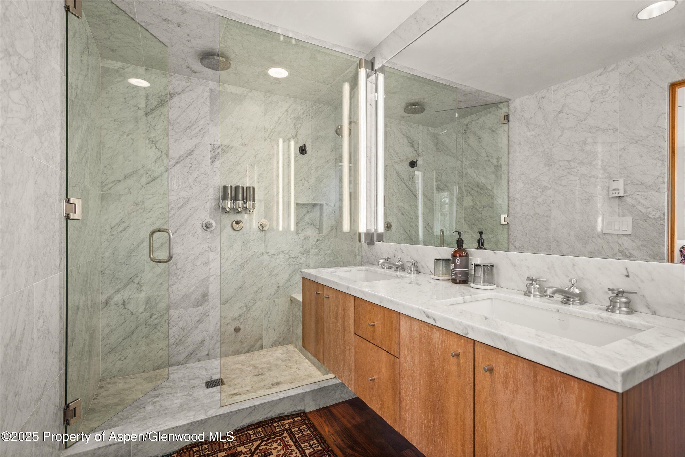 706 E Hyman Avenue 706