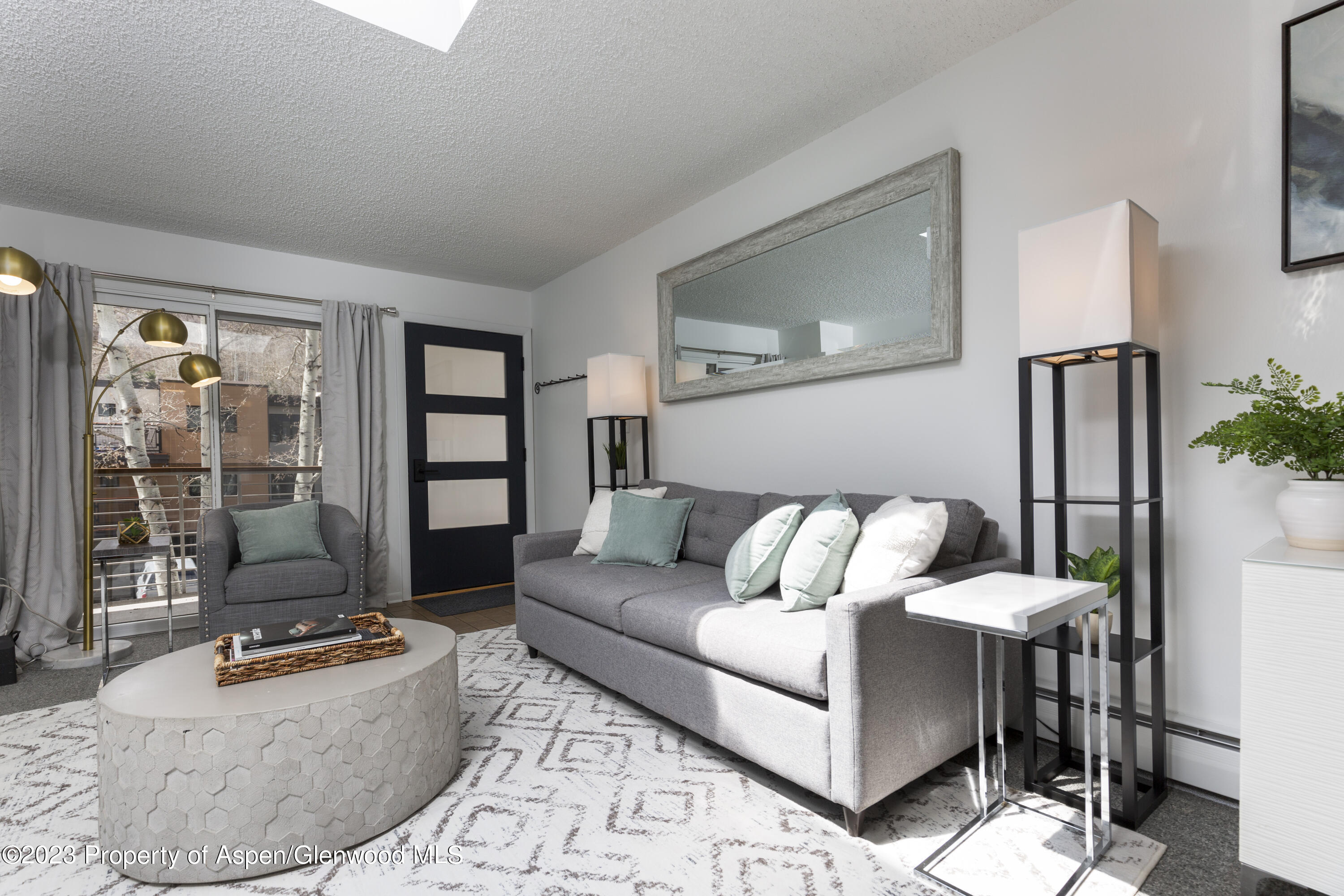 100 E Dean Street, 3D