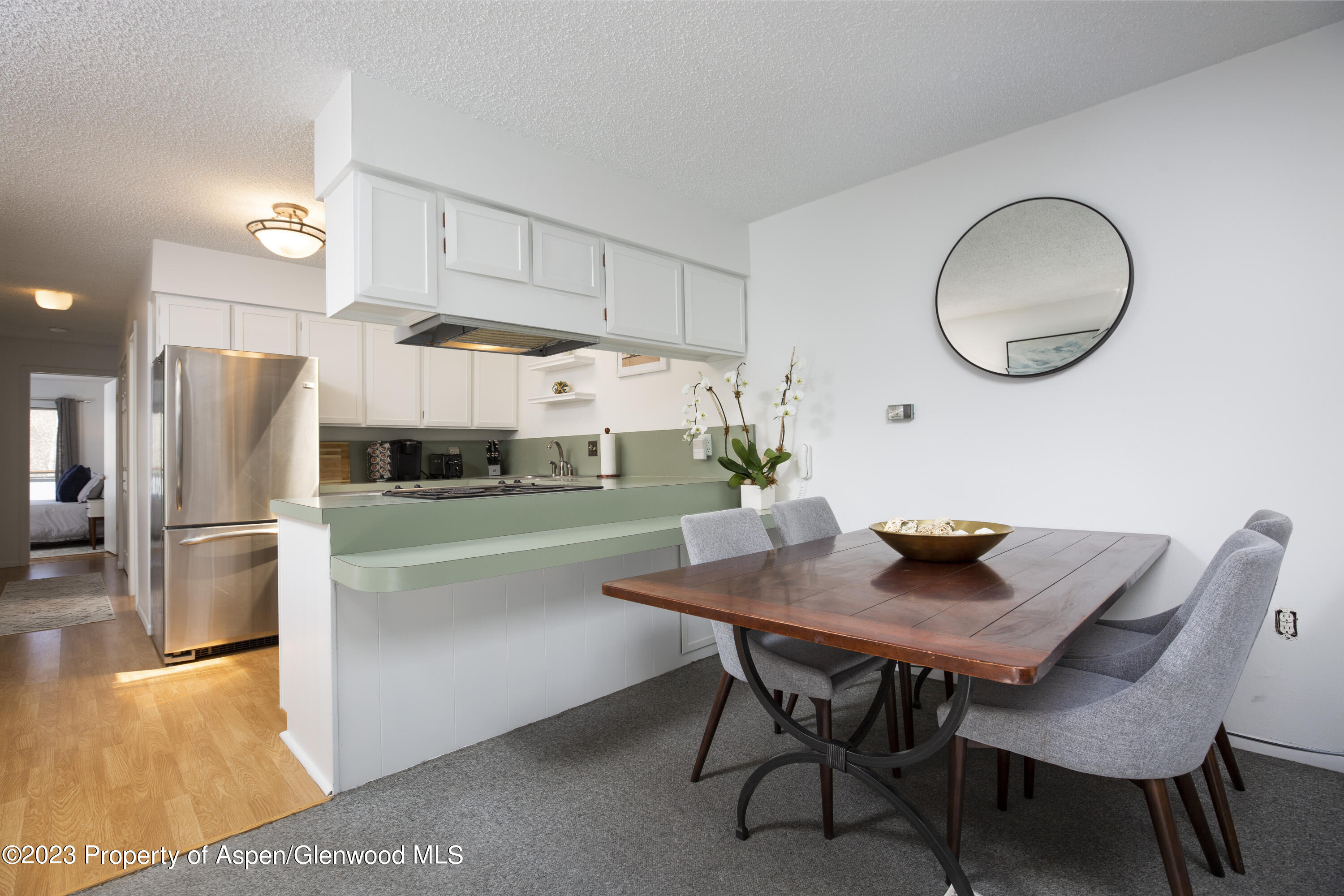 100 E Dean Street, 3D