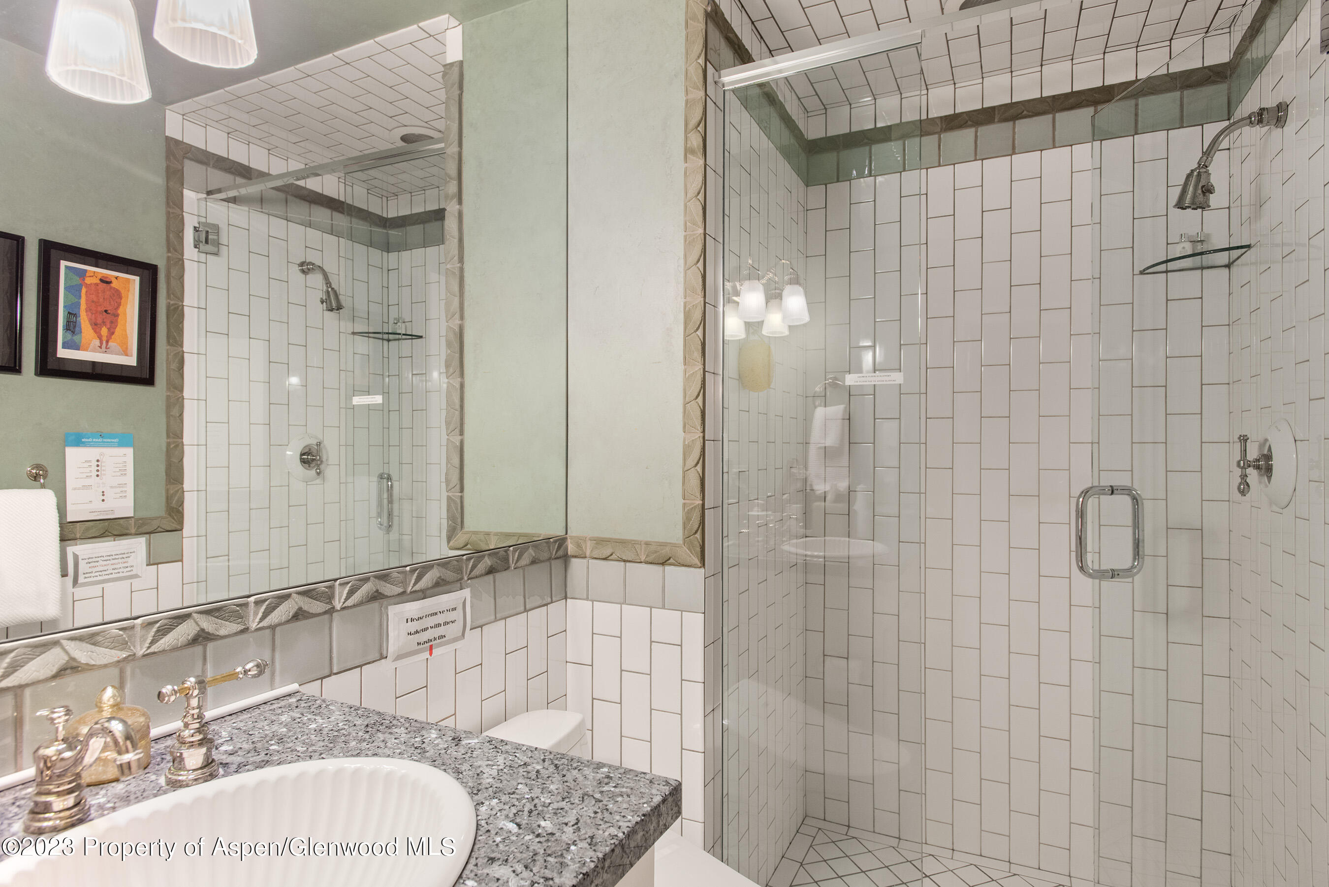 101 W Francis Street