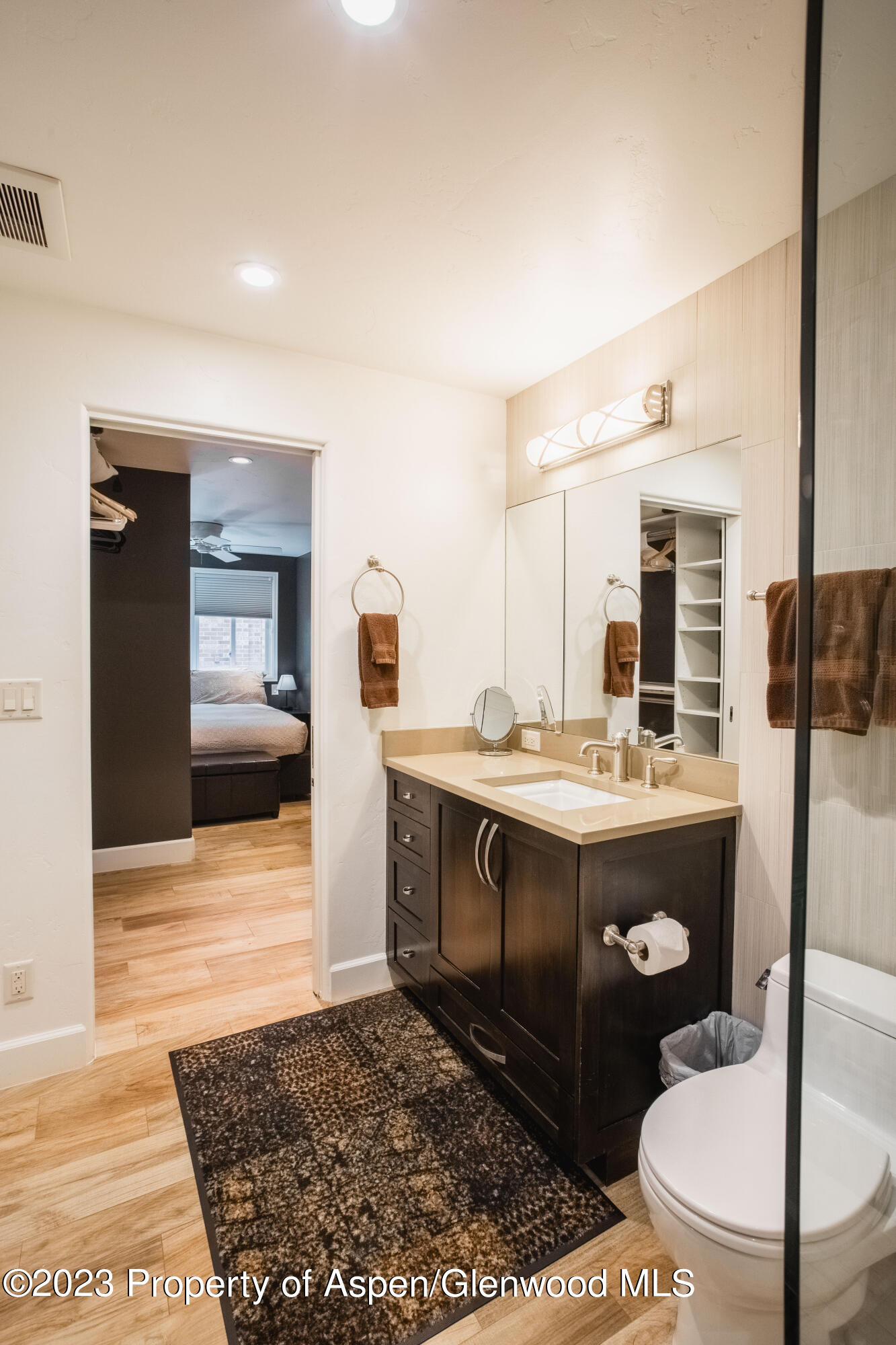 450 S Original Street, 2