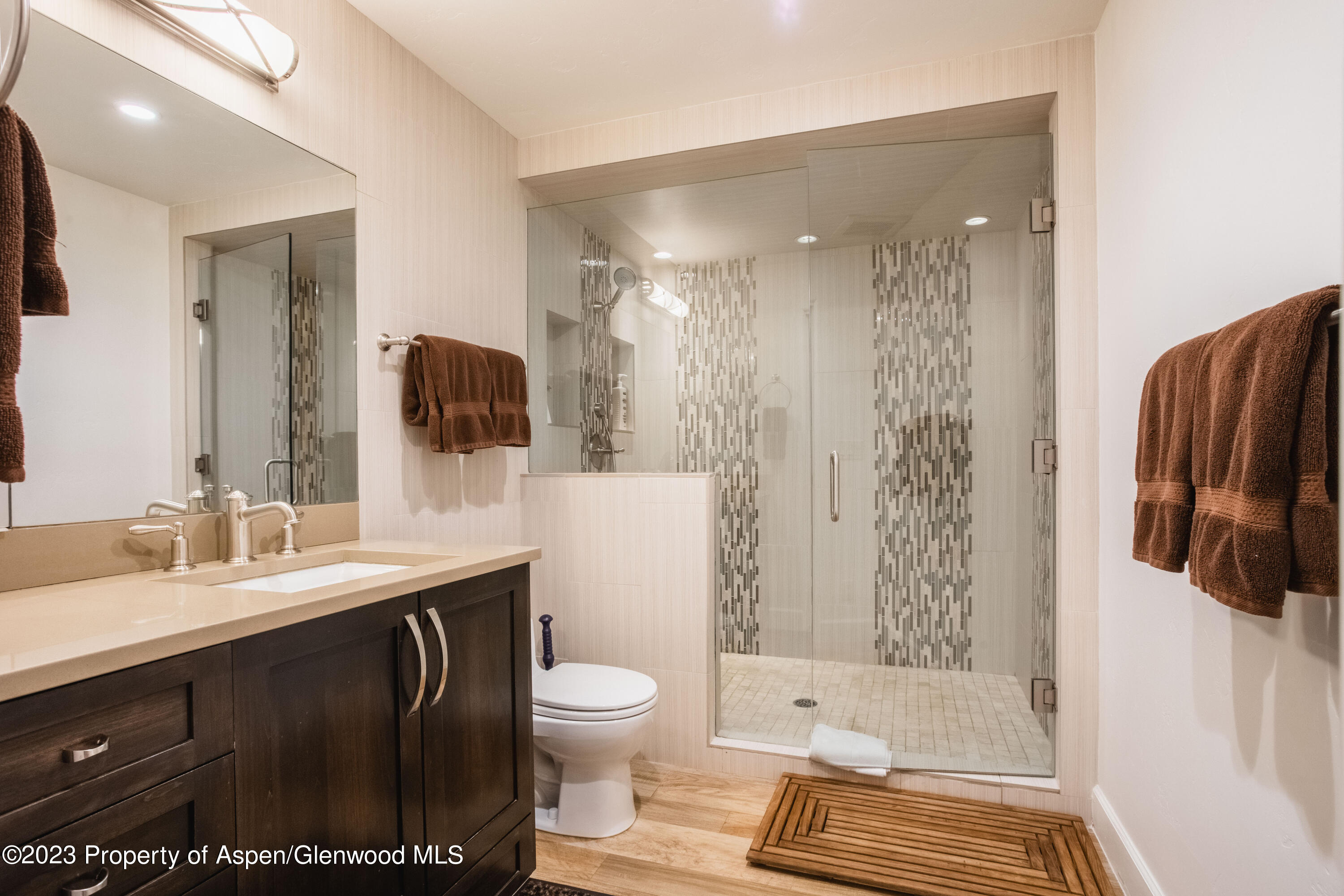 450 S Original Street, 2