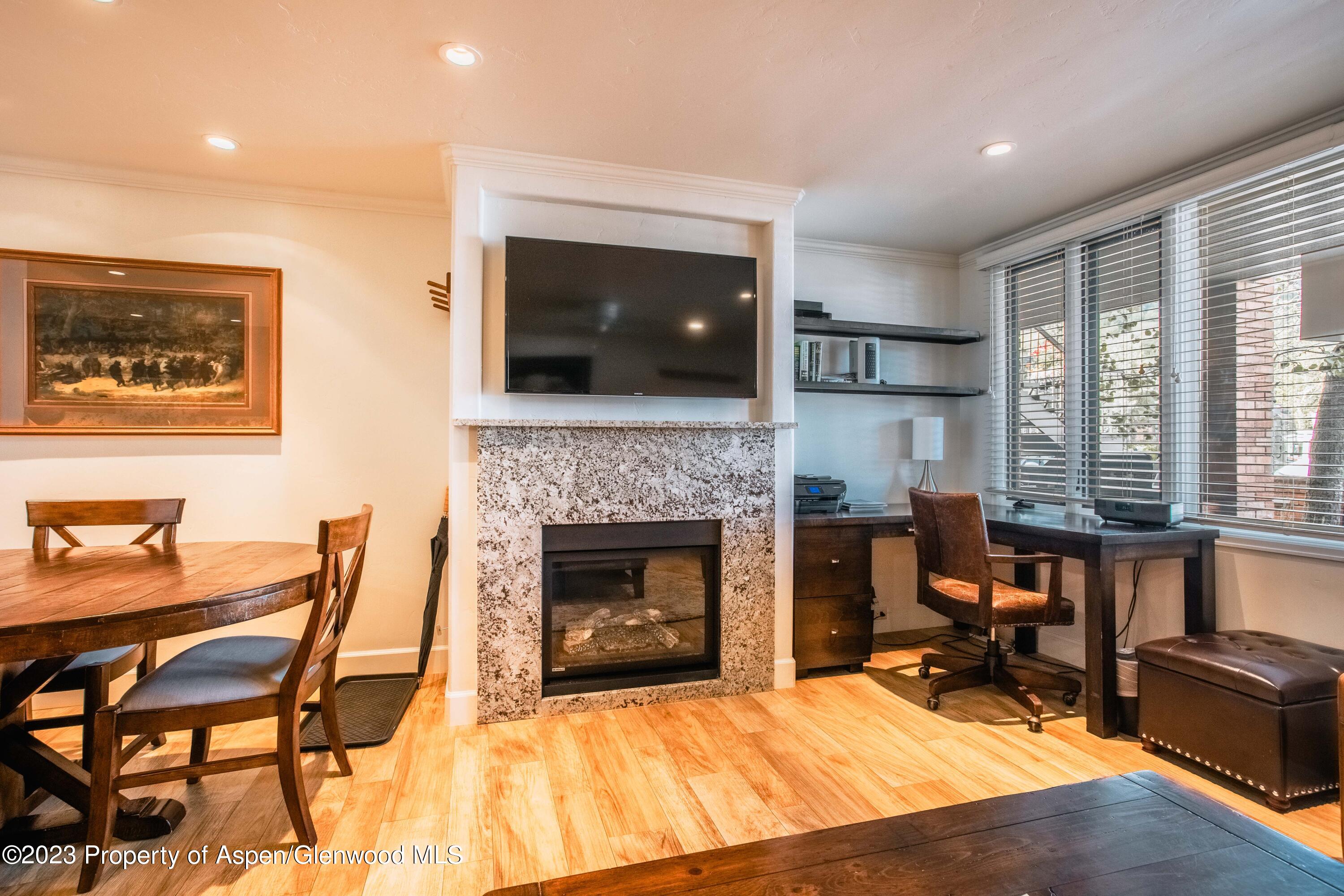 450 S Original Street, 2