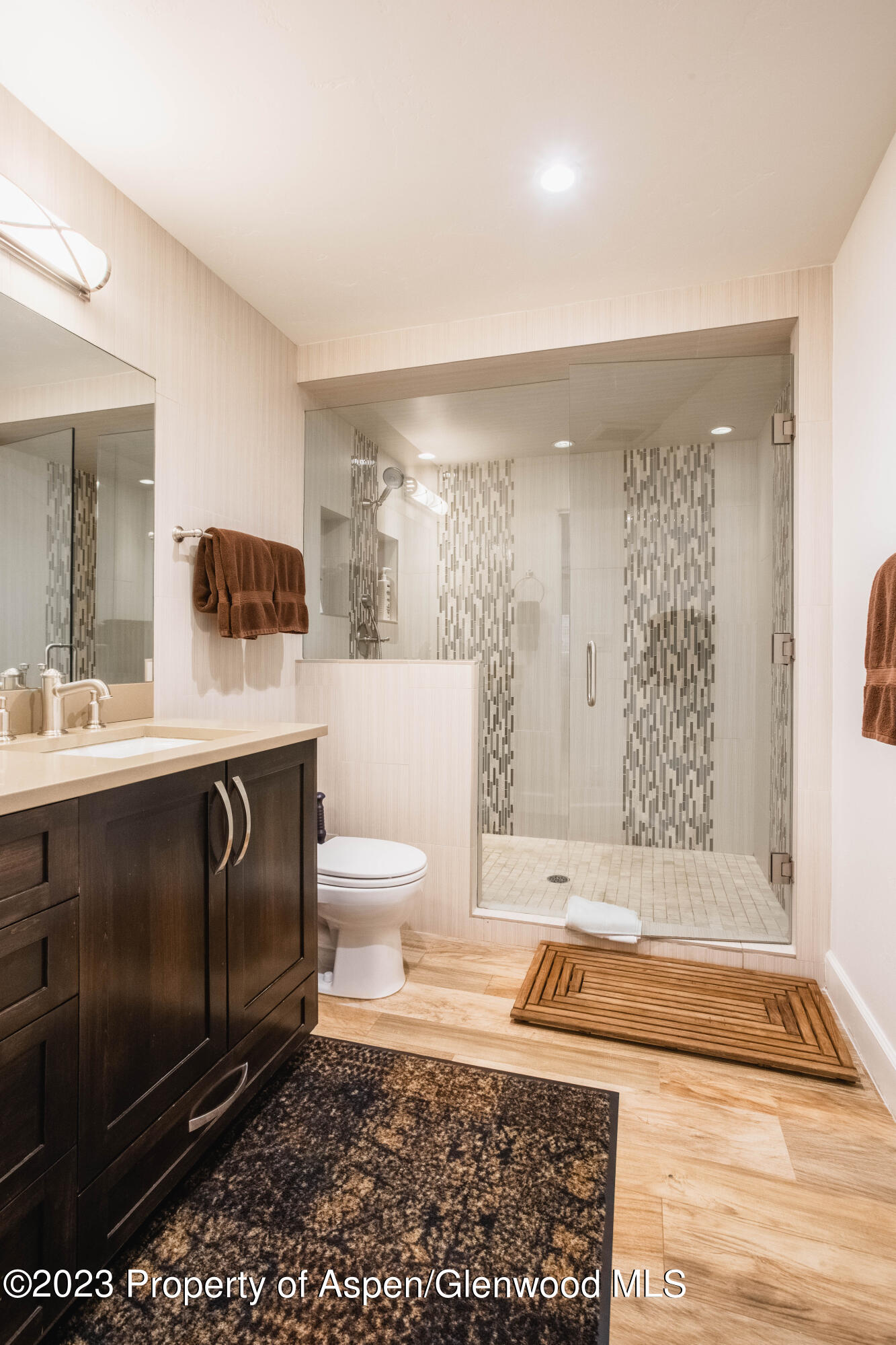 450 S Original Street, 2