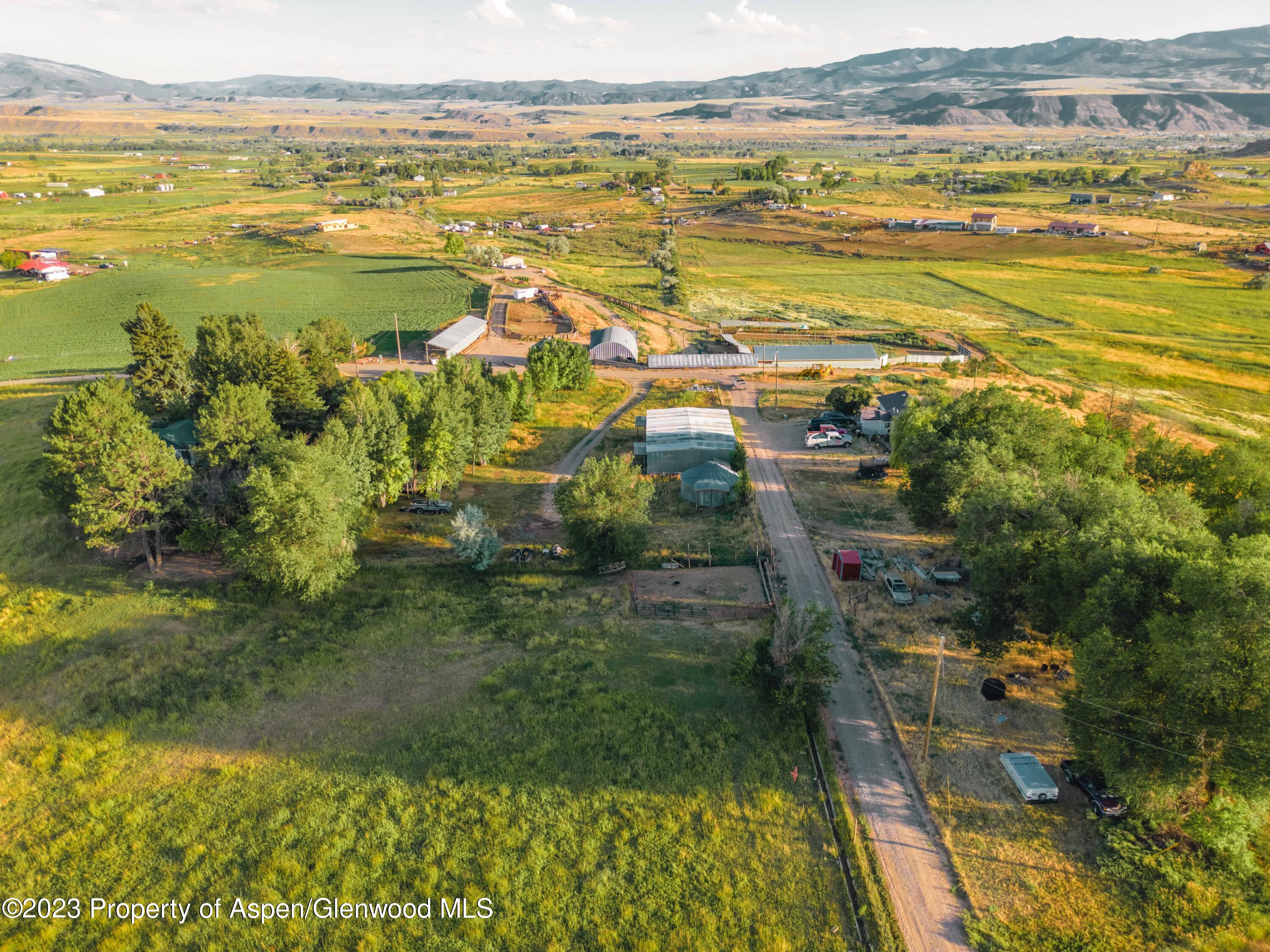 213 259A COUNTY Road