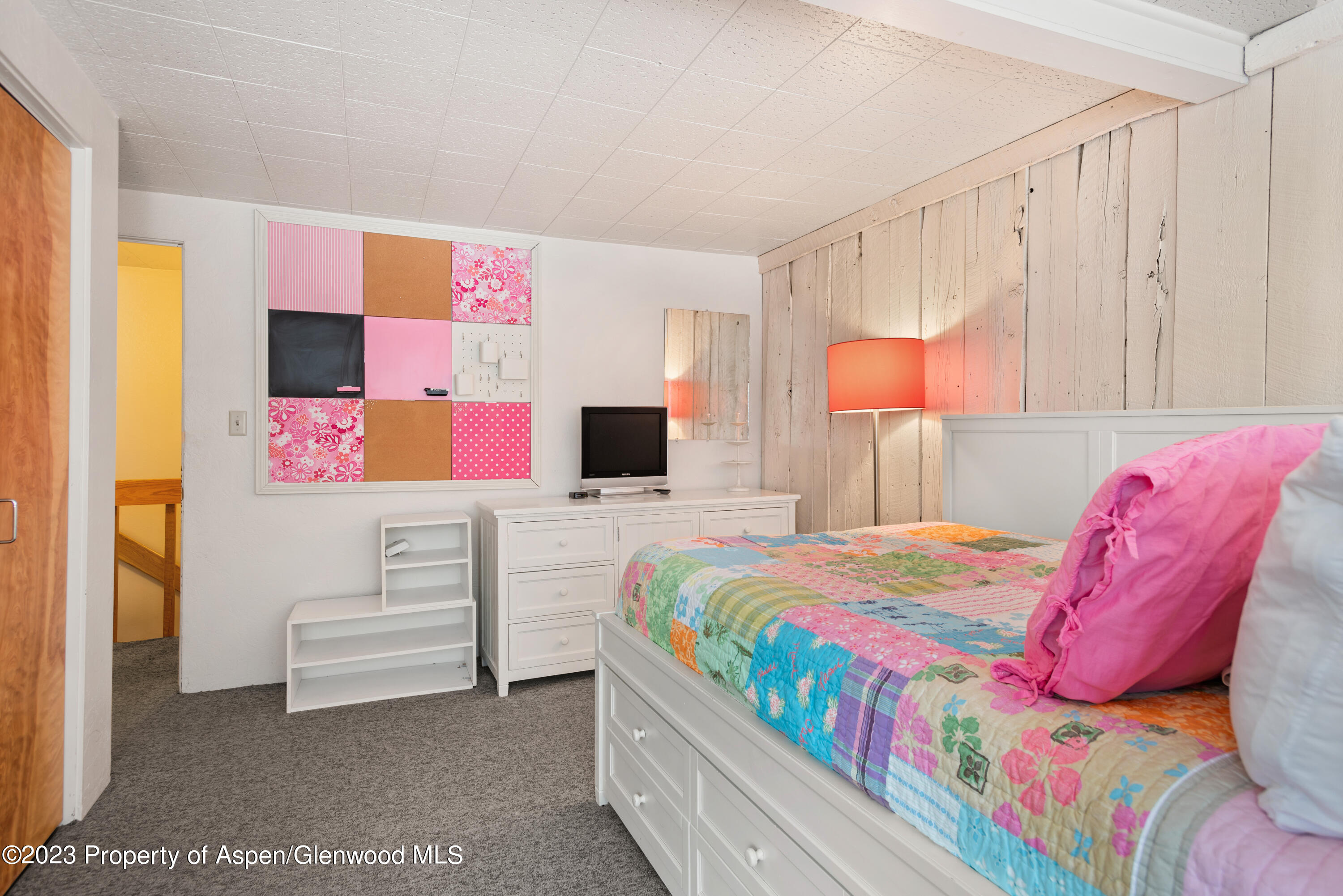 1501 Maroon Creek Road, #5