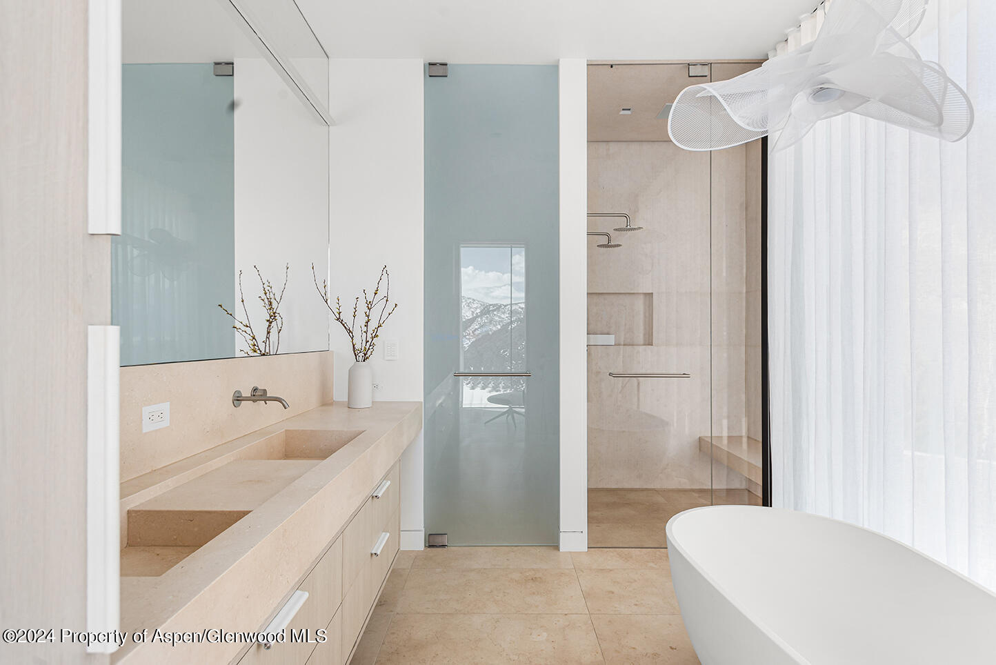 580 Medicine Bow Road