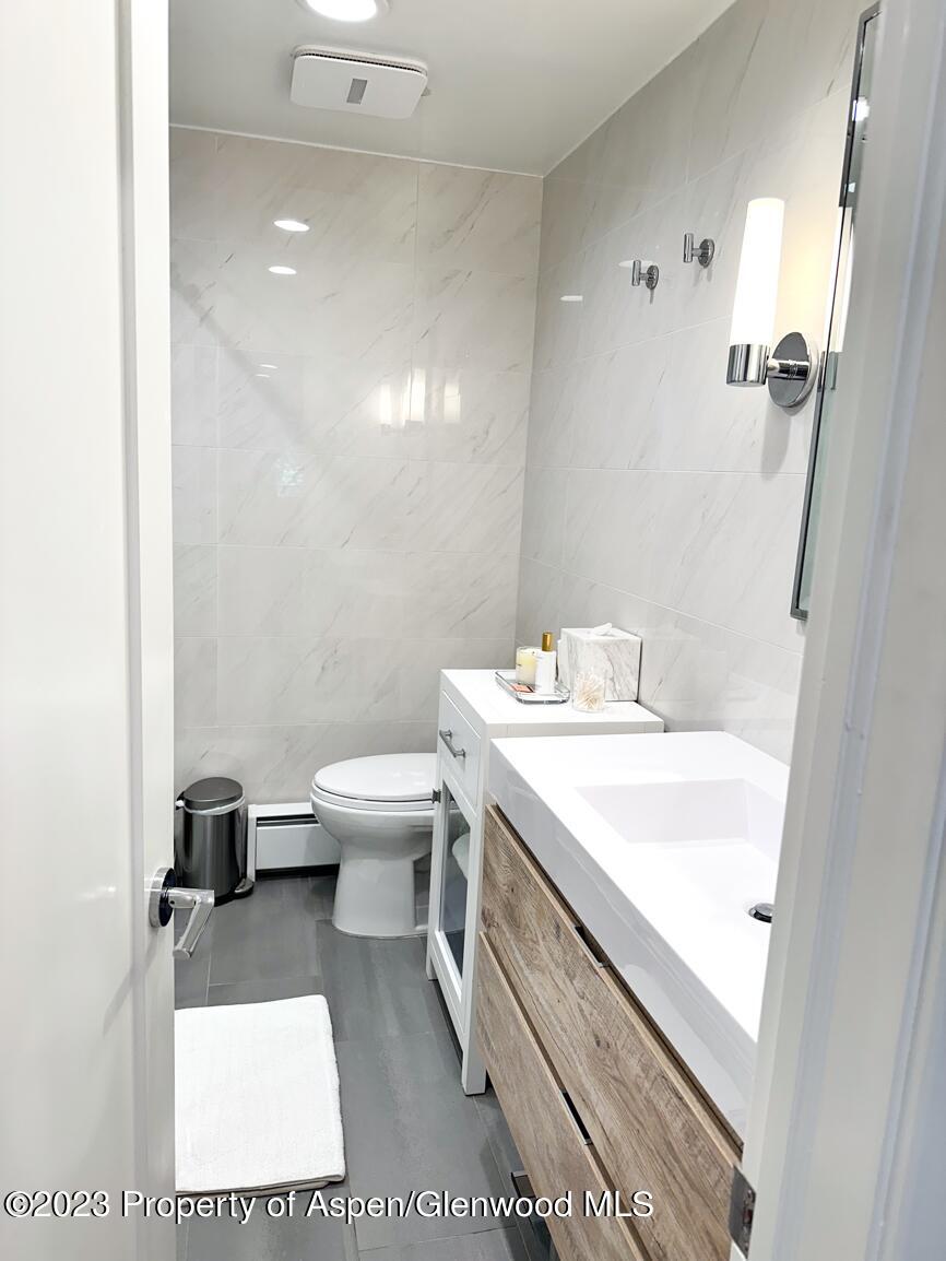 940 Waters Avenue 304