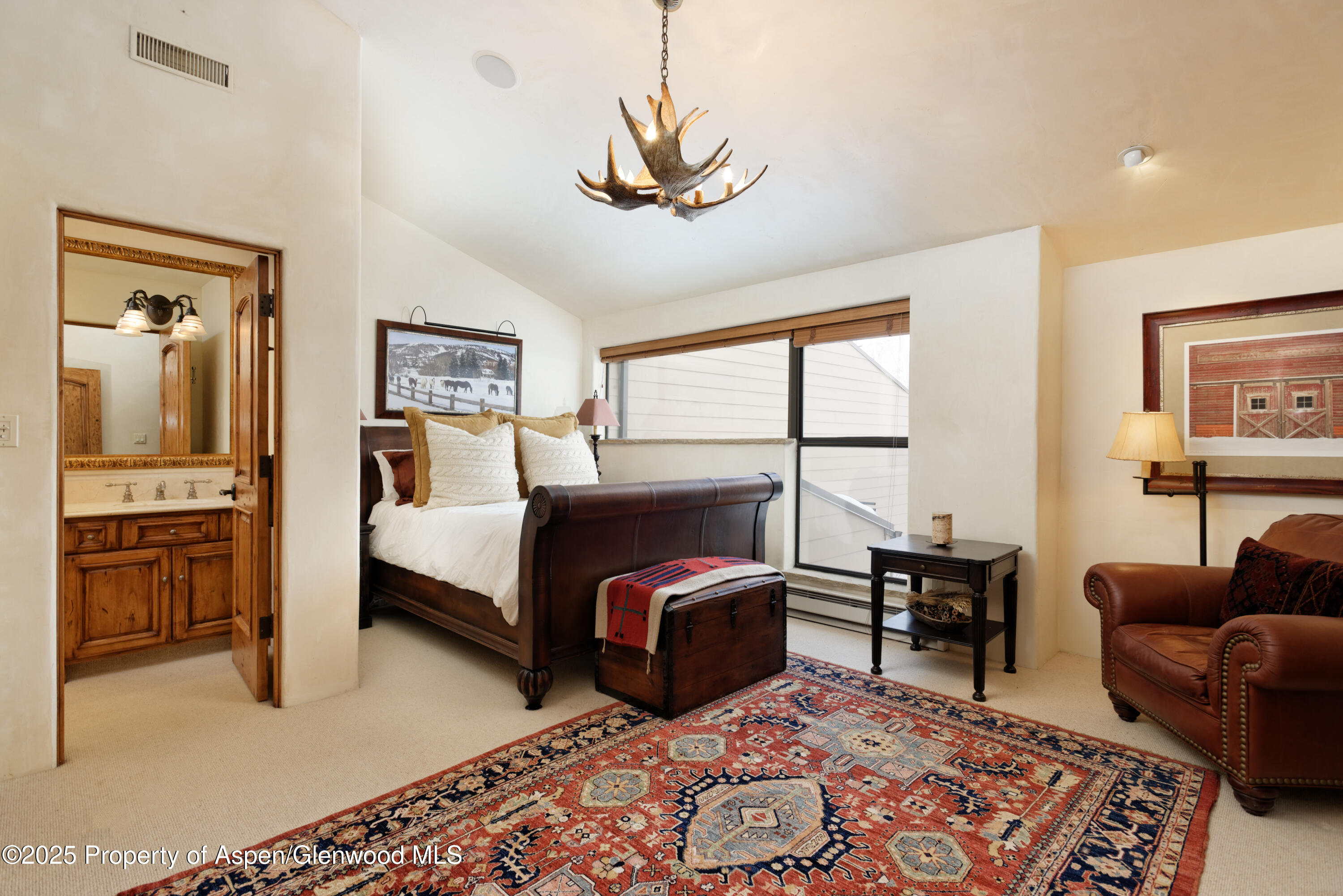 155 Lone Pine Road 5