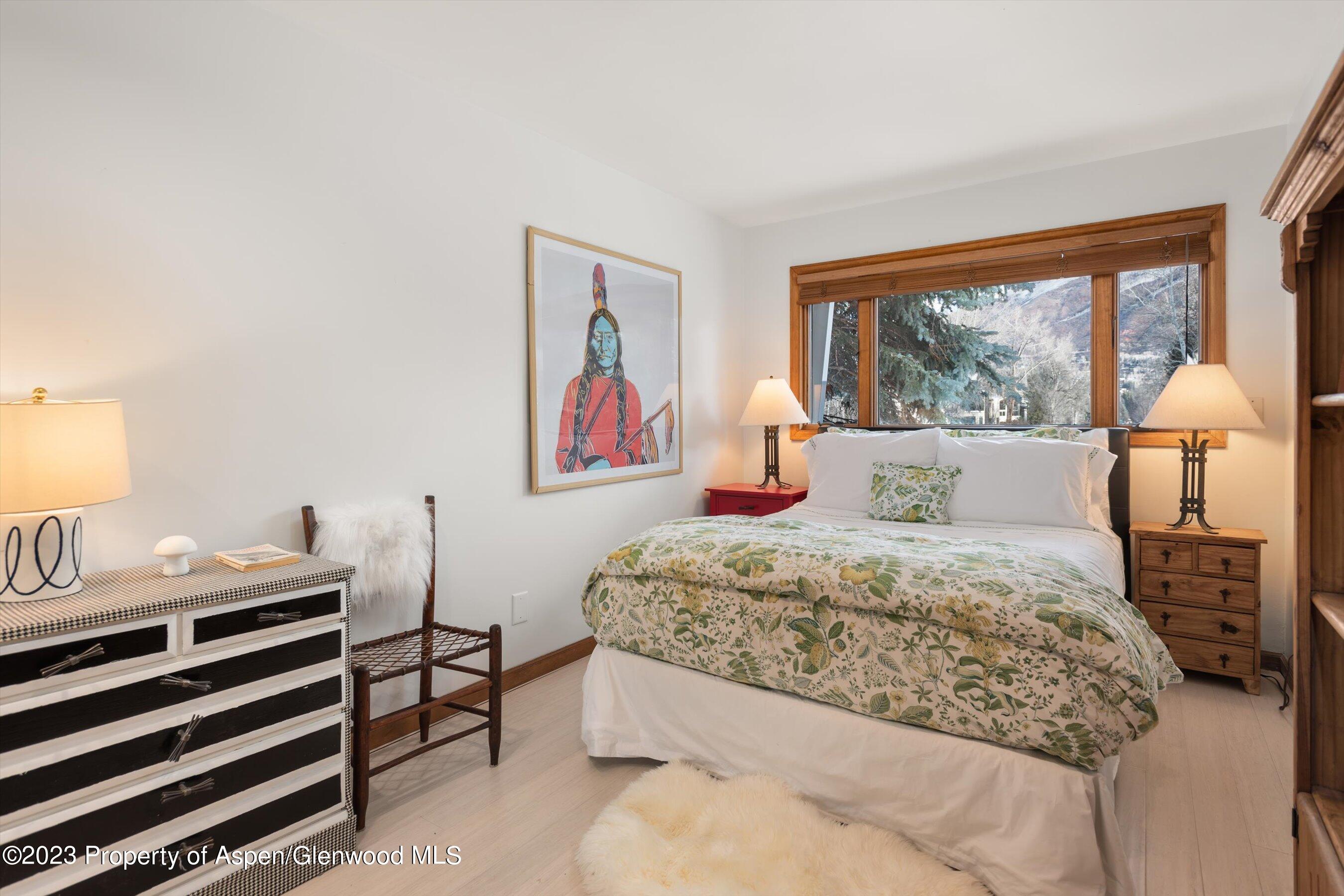 100 E Dean Street, 1B & 1C